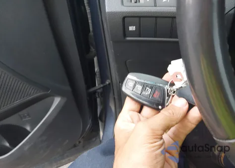 2014 Hyundai Santa Fe Sport 2.4L из США, поврежденный, VIN 5XYZU3LB7EG183053